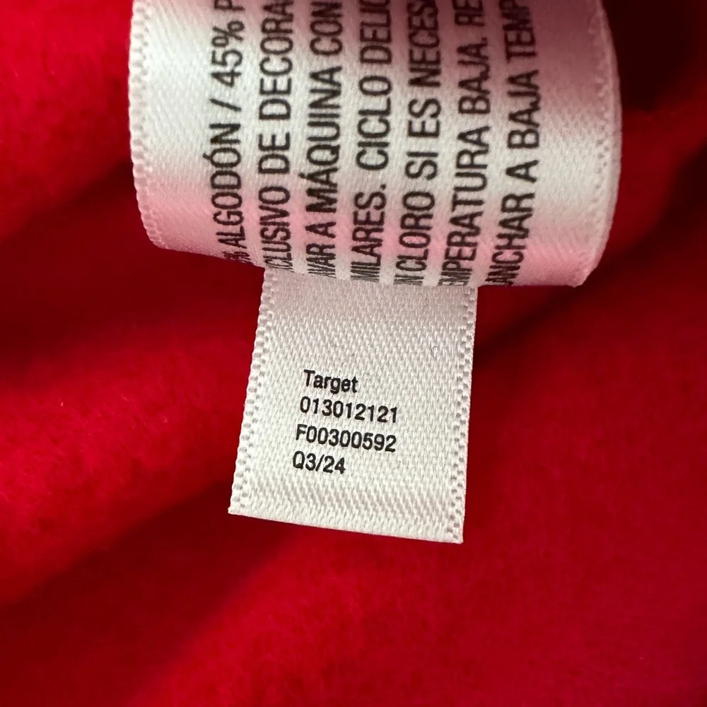 NWT Universal Thread Red “Merry” Christmas Crewneck Sweatshirt Women’s XL Target - Picture 9 of 9